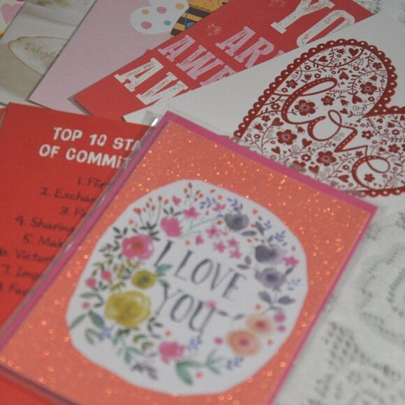 Valentines Day Cards 15 Various New with Envelopes - Picture 5 of 11
